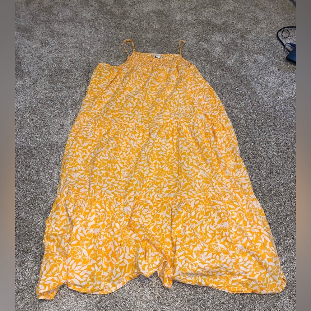J.Crew Factory Floral ruffle dress size large